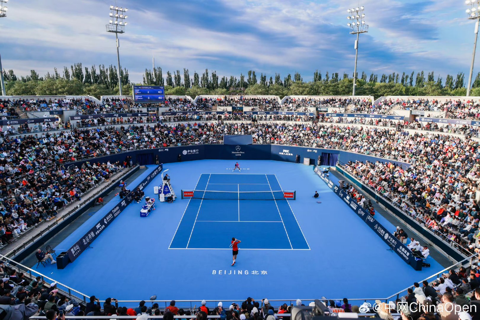 年终总决赛绝杀法网,梅德韦杰夫统治全场 年终总决赛绝杀法网,梅德韦杰夫统治全场