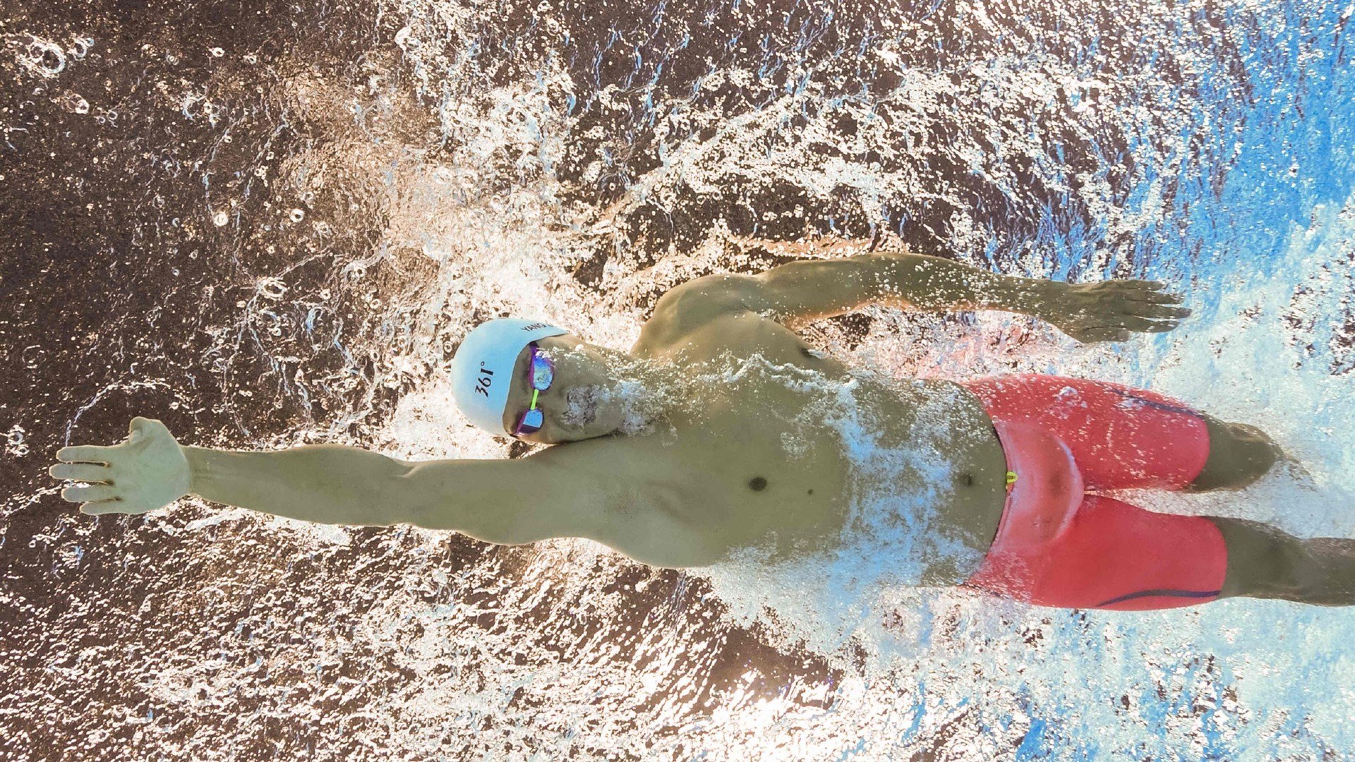 新疆队单节拉开灰熊,武切维奇成为关键先生