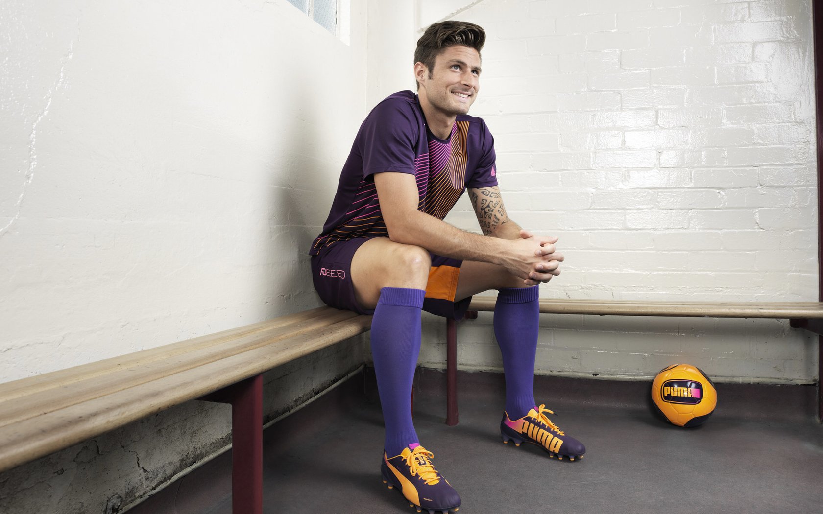 赛道奇迹，汉密尔顿关键制胜，索伯车队历史性完胜红牛